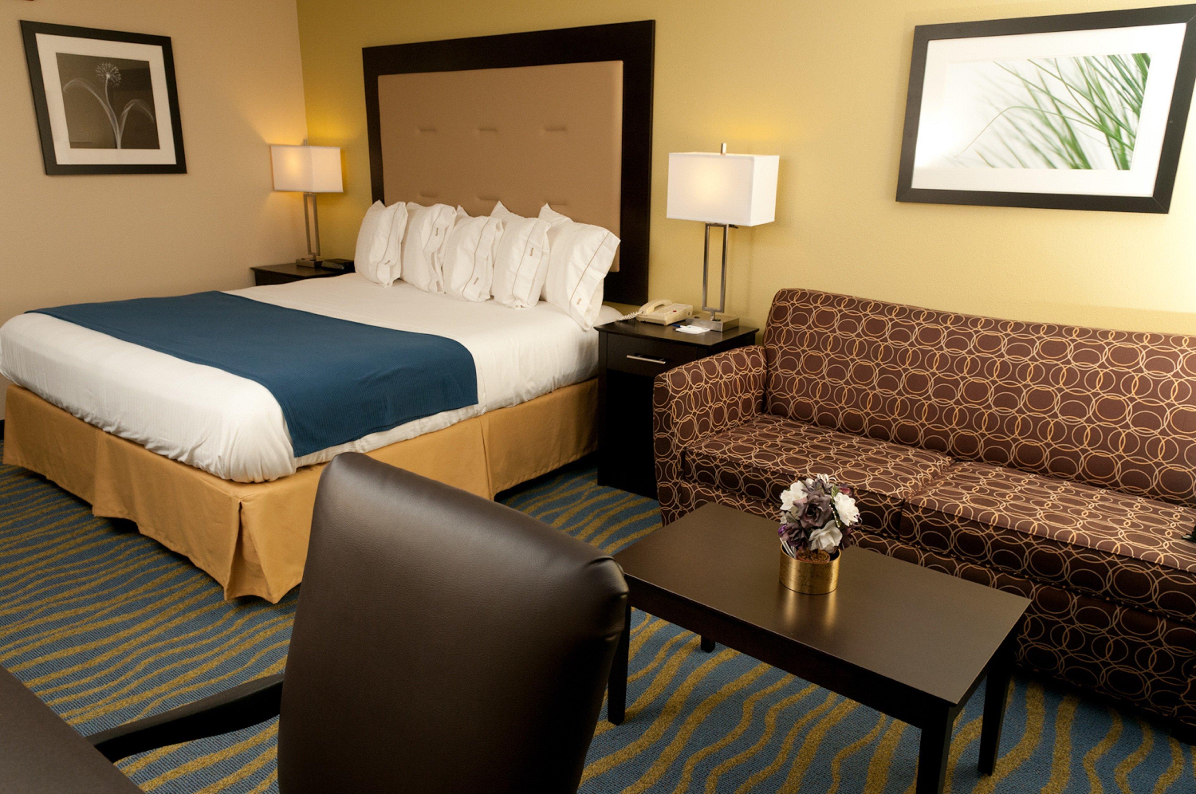 Holiday Inn Express Hotel & Suites Bloomington-Normal University Area By Ihg Экстерьер фото