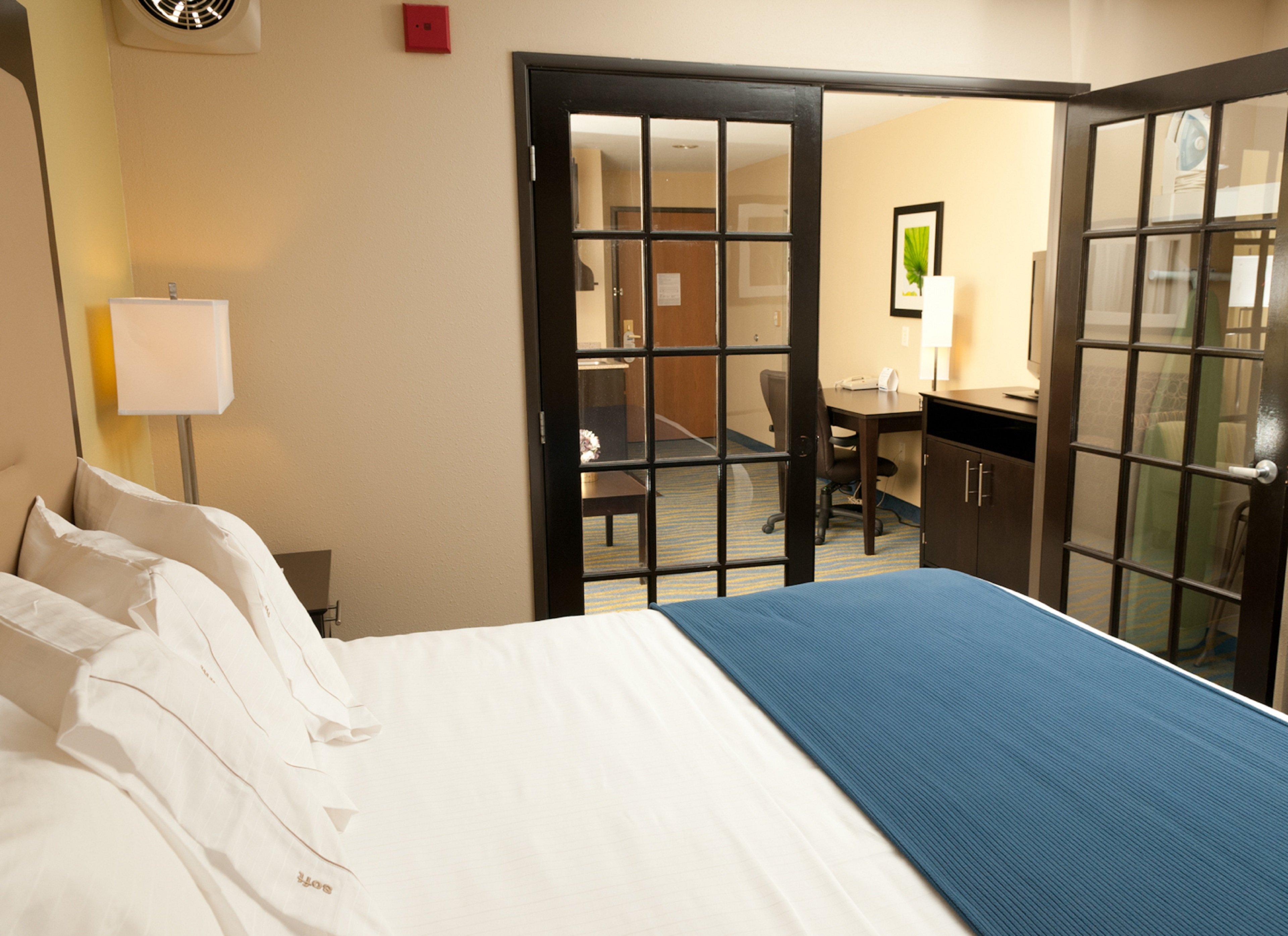 Holiday Inn Express Hotel & Suites Bloomington-Normal University Area By Ihg Экстерьер фото